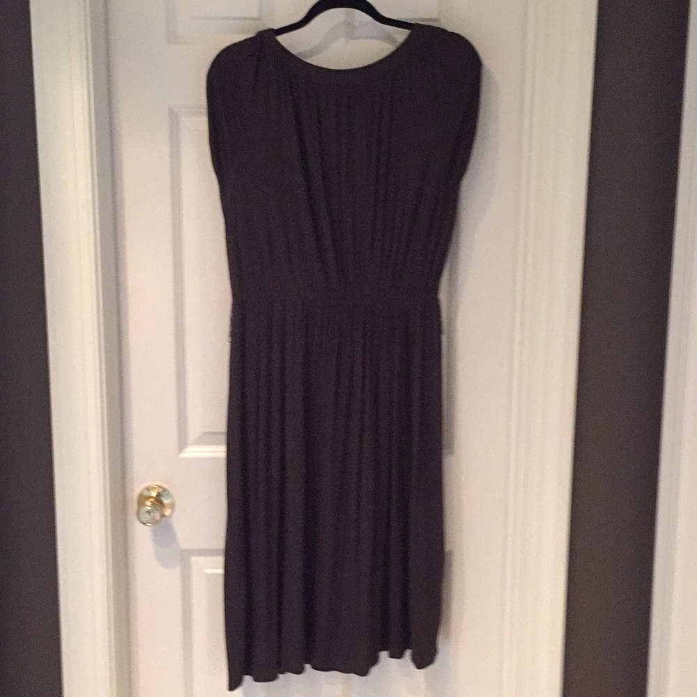 Dress - Picture 2 of 5